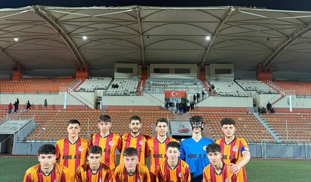 Maşukiyespor’dan Derbent’te Gol Şov: Damlarspor Sahadan Çekildi