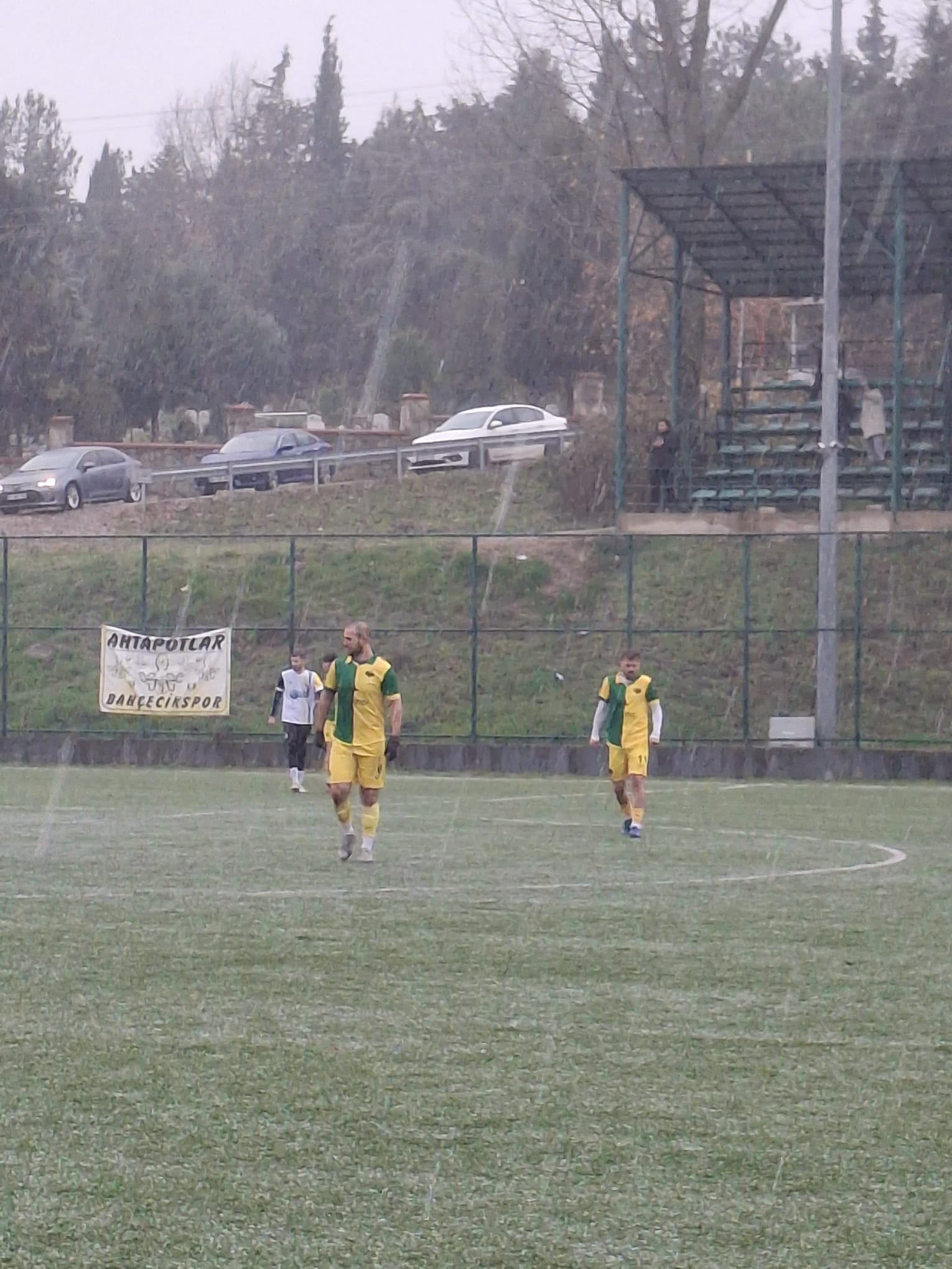 Whatsapp Image 2025 12 27 At 20.38.43 (1)